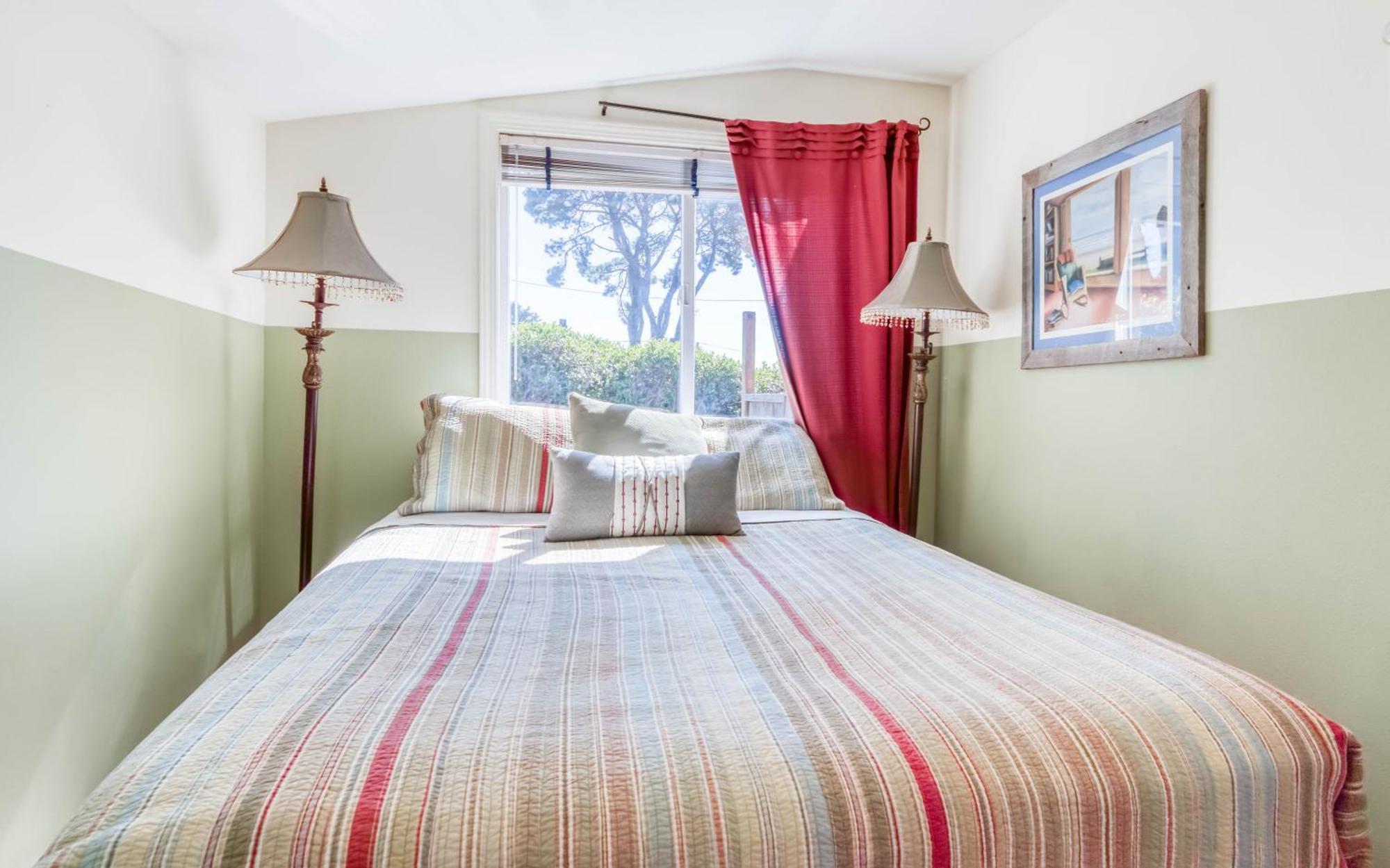Birds Eye Beach House リンカーン・シティー エクステリア 写真